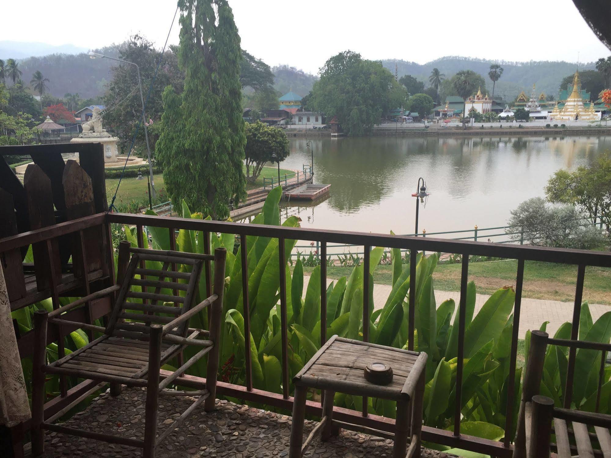 The Likeview Guesthouse 매홍손 외부 사진